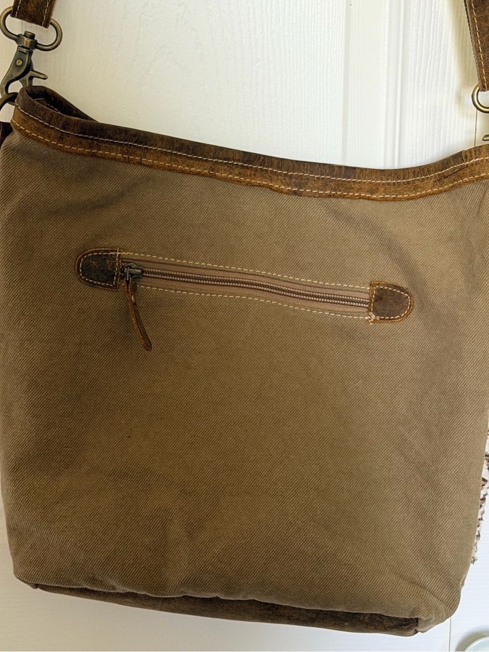 Brown Canvas Crossbody Bag - Unbranded - Picture 2 of 6
